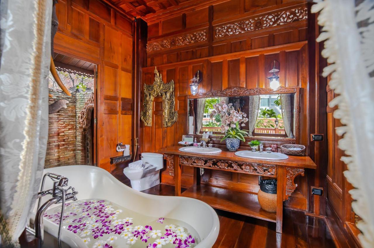 Royal Thai Villa Phuket - Sha Extra Plus Rawai Εξωτερικό φωτογραφία