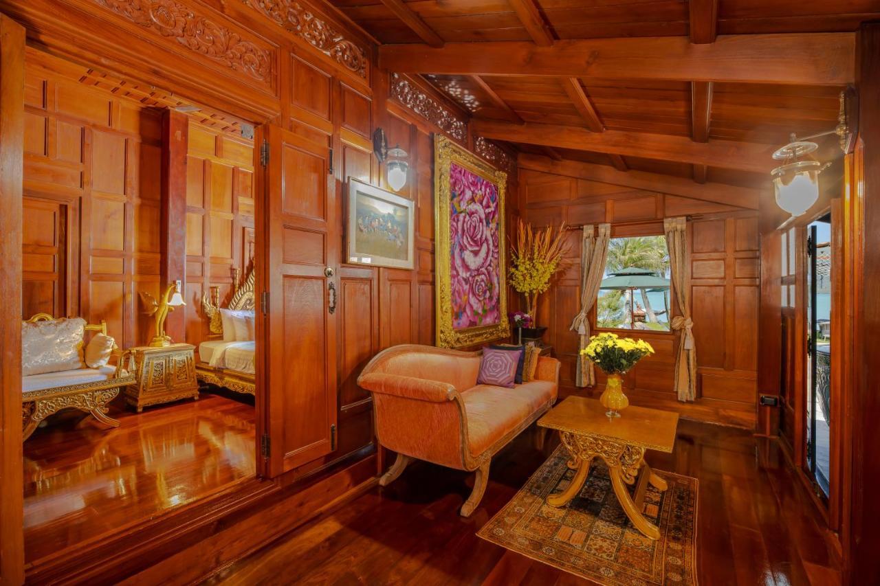 Royal Thai Villa Phuket - Sha Extra Plus Rawai Εξωτερικό φωτογραφία